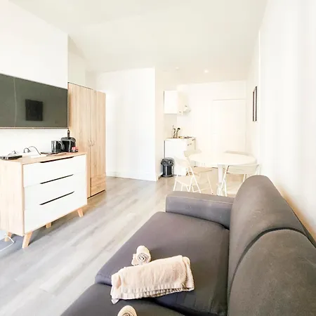 Stella Monte 1 A/c Wifi 4 Pers * Nice