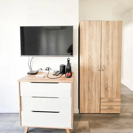 Daire Stella Monte 1 A/c Wifi 4 Pers Nice